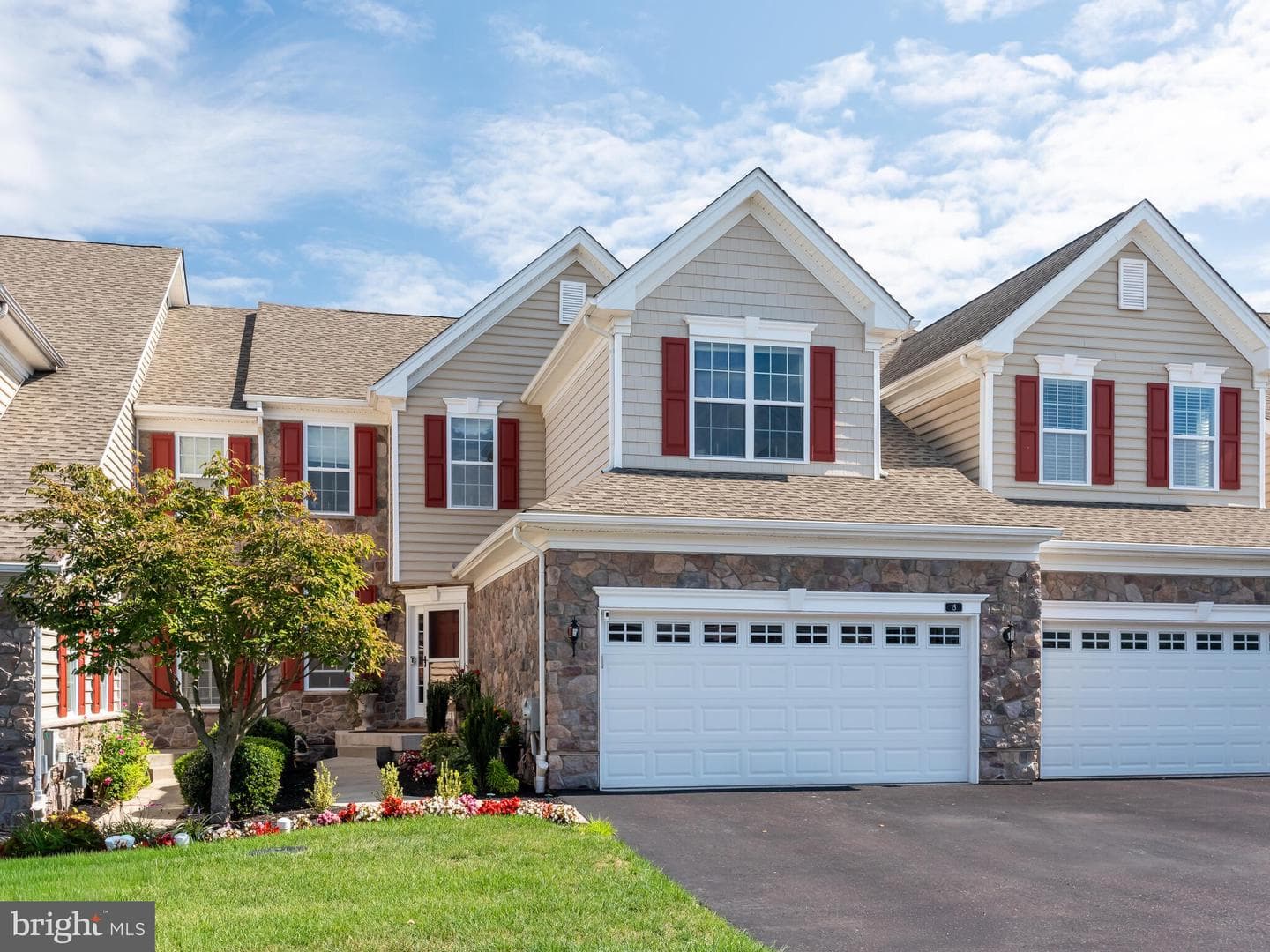 15 Iron Hill Way