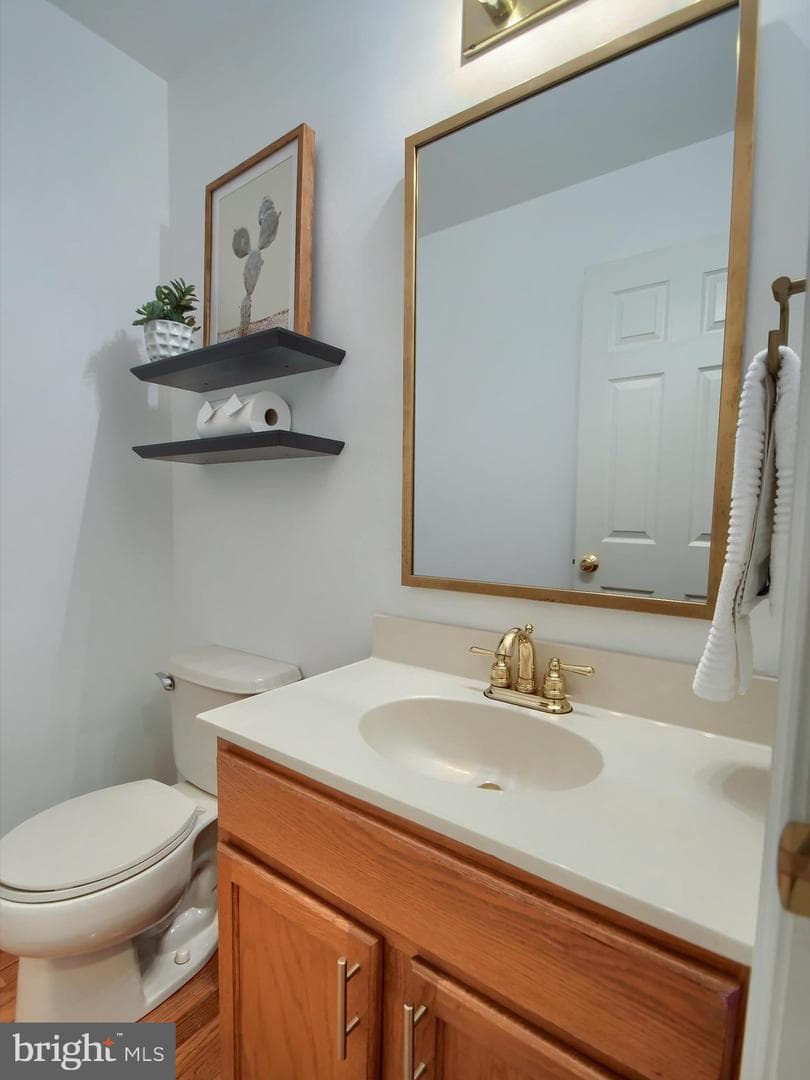 240 Larkspur Lane photo 15