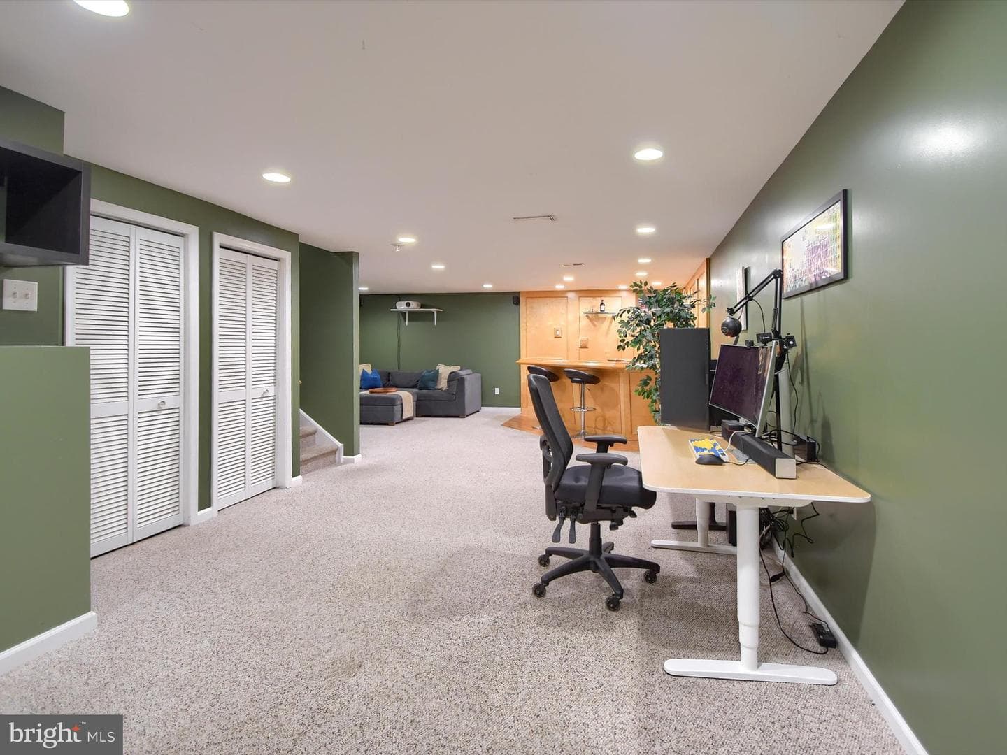 240 Larkspur Lane photo 37
