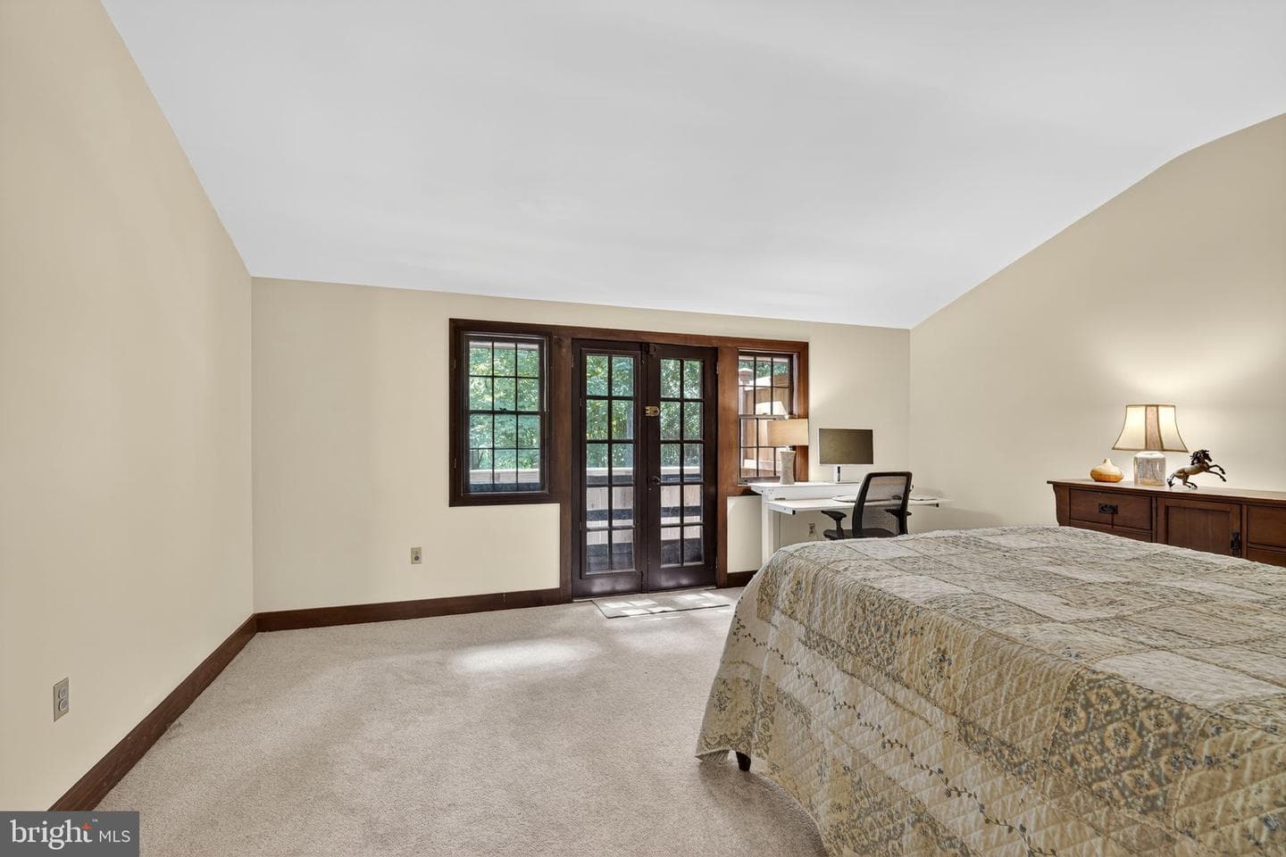 157 Edgewood Drive photo 27