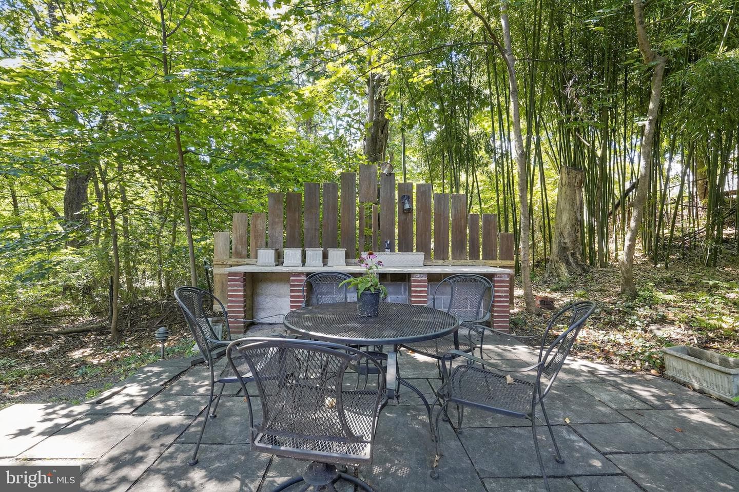 157 Edgewood Drive photo 5