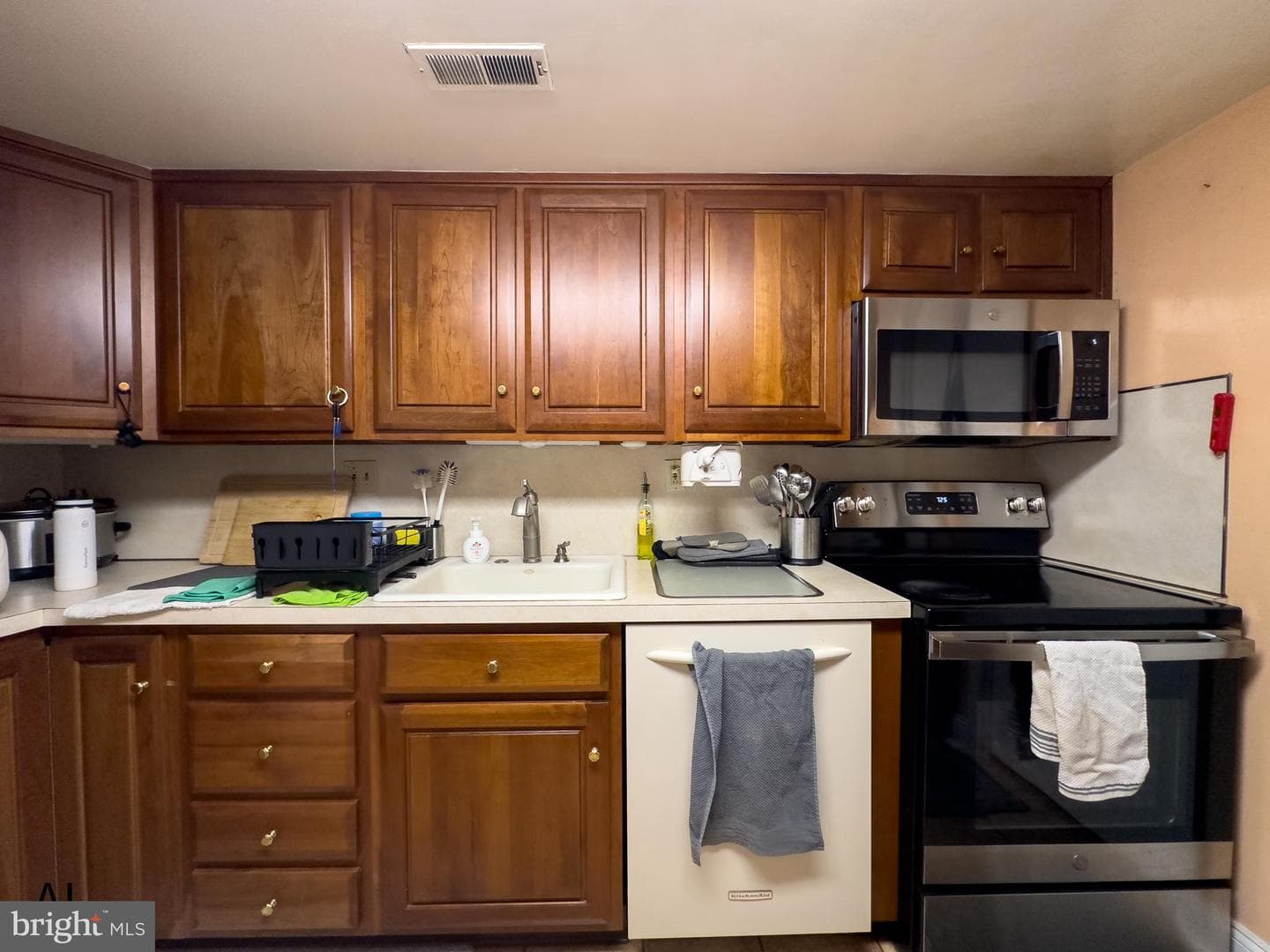 1110 Stonybrook Drive #1110 photo 12