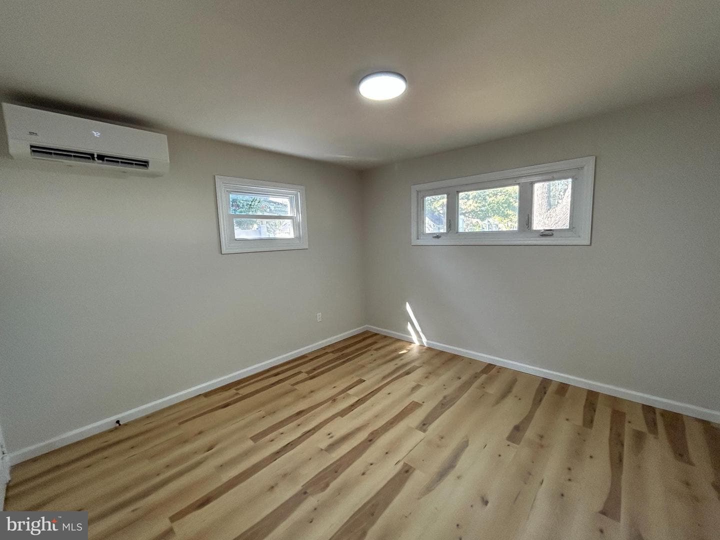 156 Gable Avenue photo 12