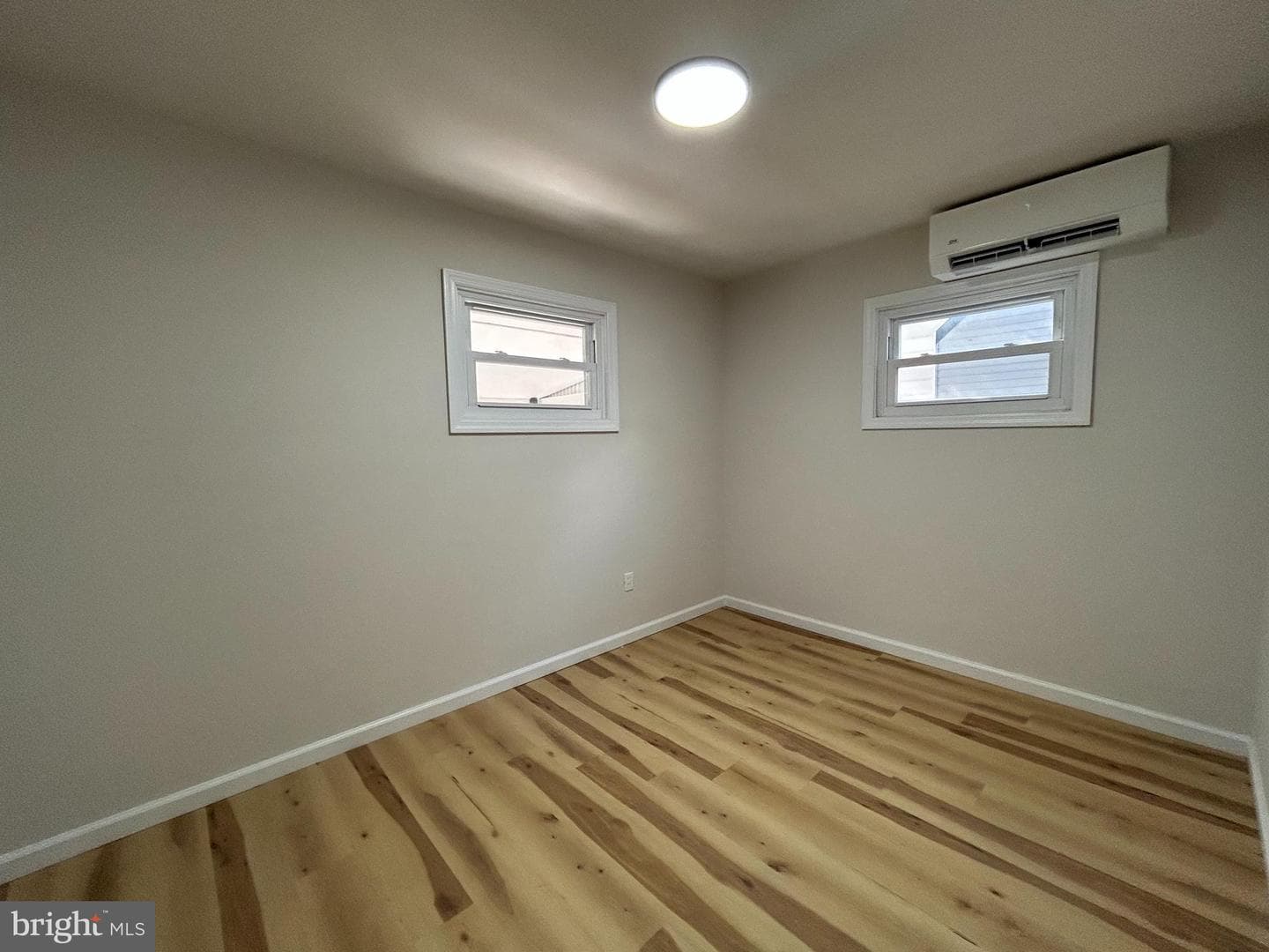 156 Gable Avenue photo 15