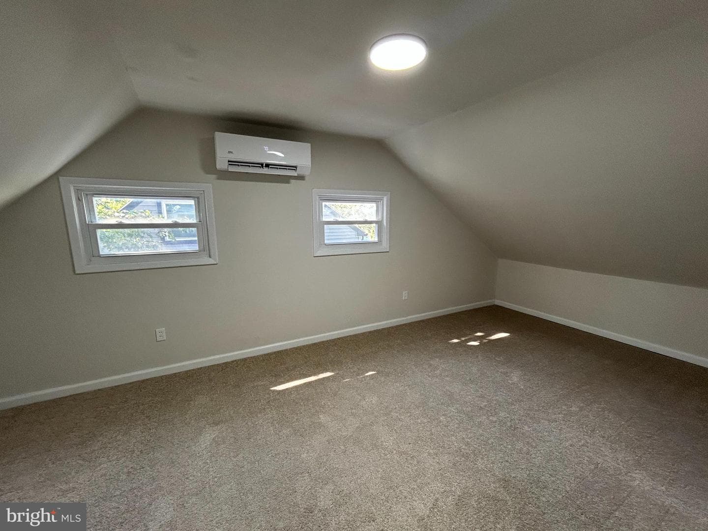 156 Gable Avenue photo 19