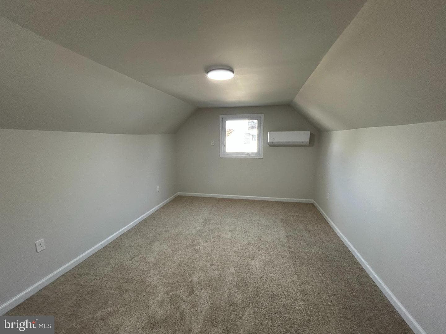 156 Gable Avenue photo 21