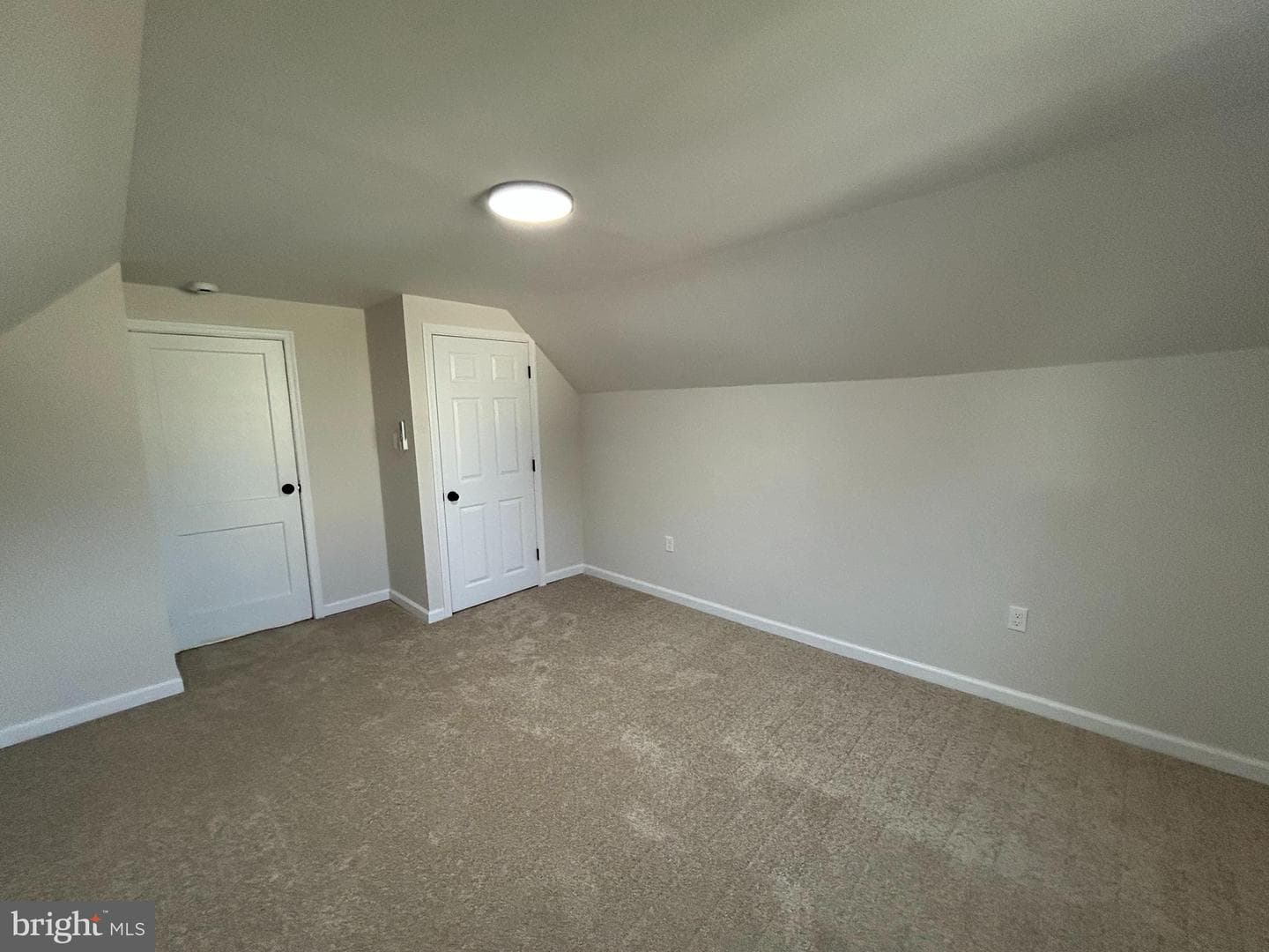 156 Gable Avenue photo 23