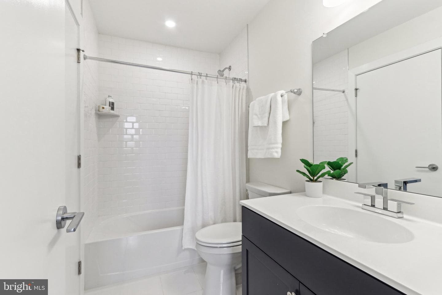 951 Riverplace Drive #51o photo 16