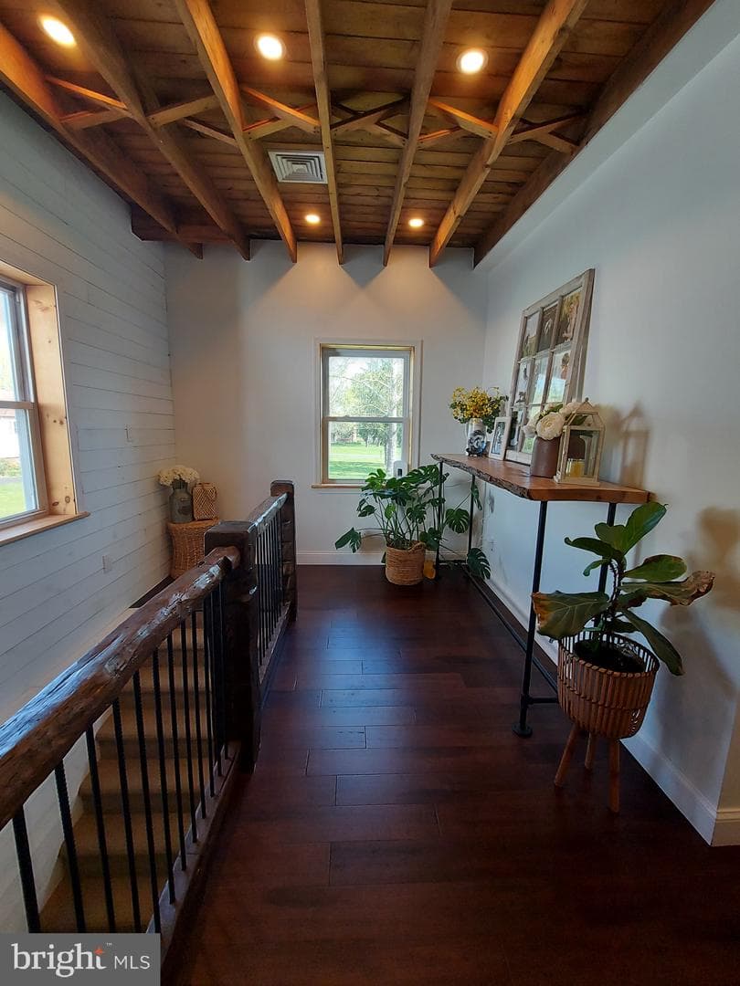 55 Sunset Road photo 18