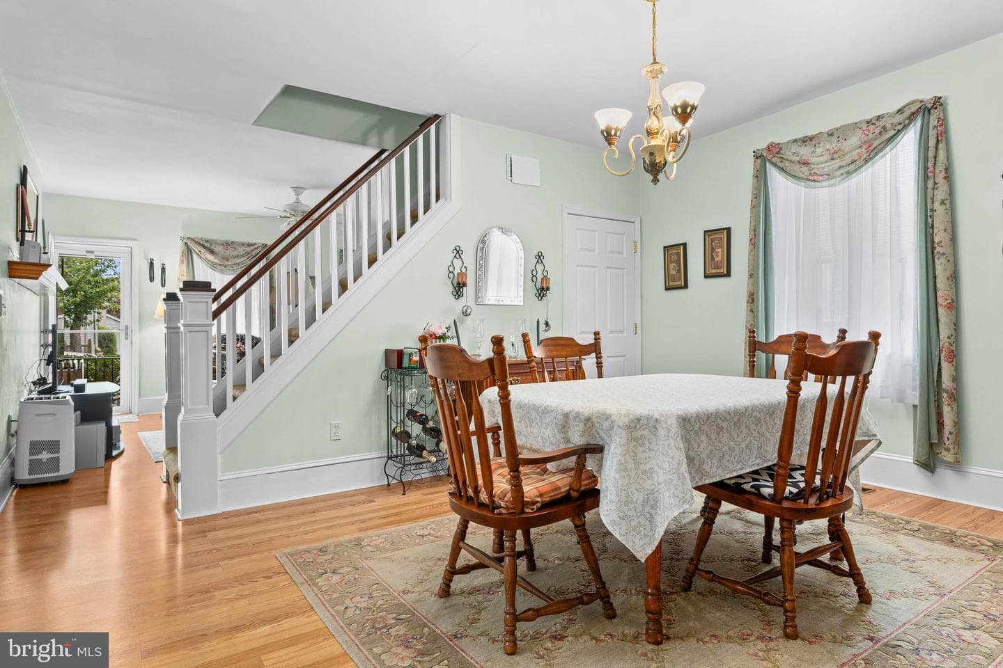 107 Cedar Avenue photo 10