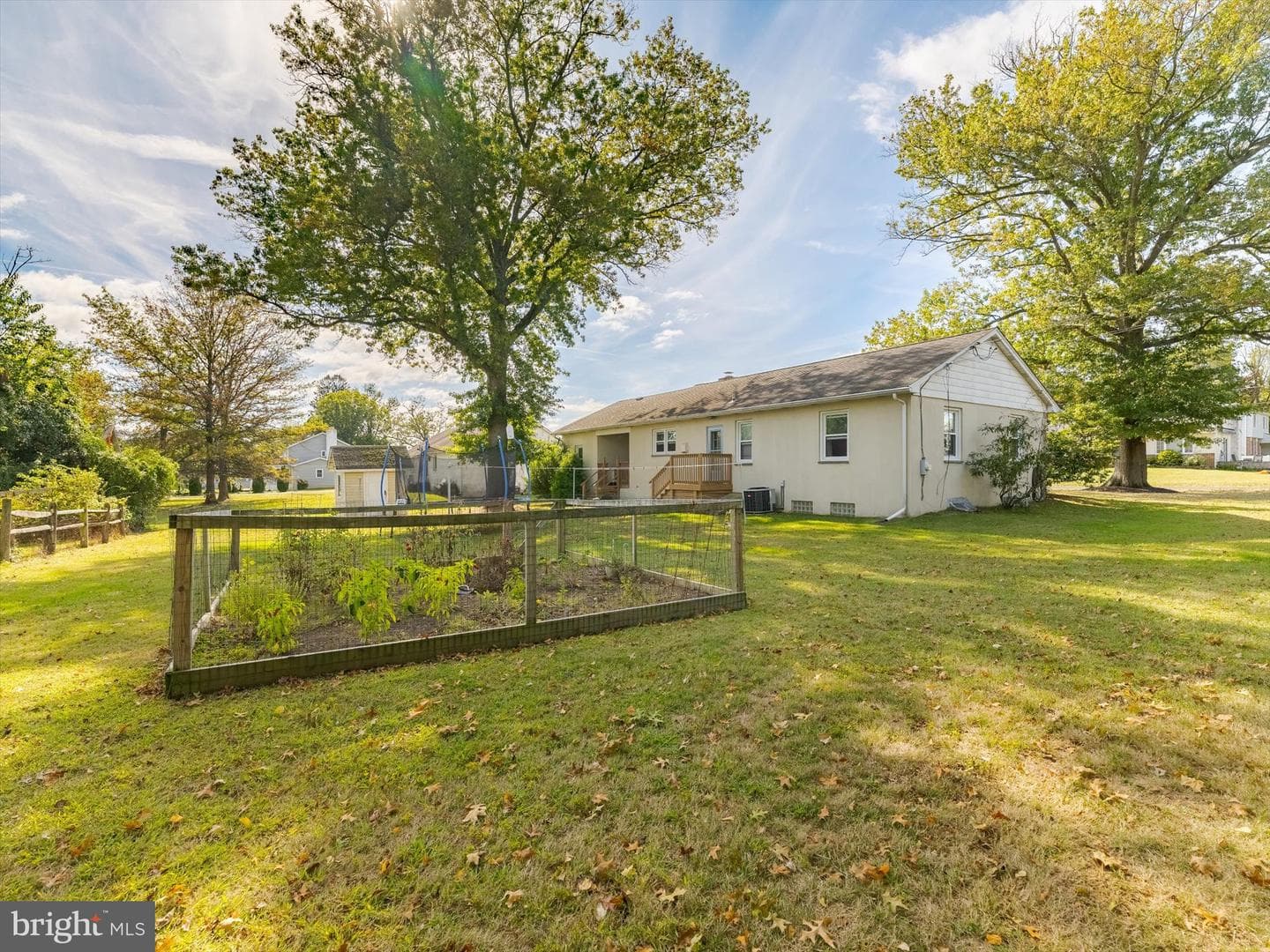 414 Watson Avenue photo 29