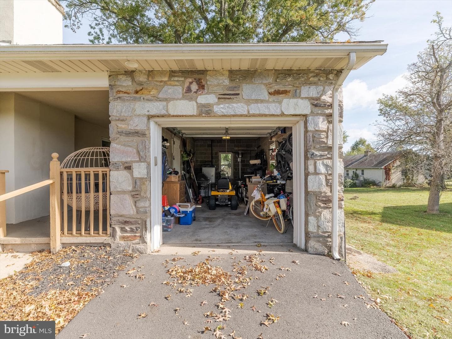 414 Watson Avenue photo 33