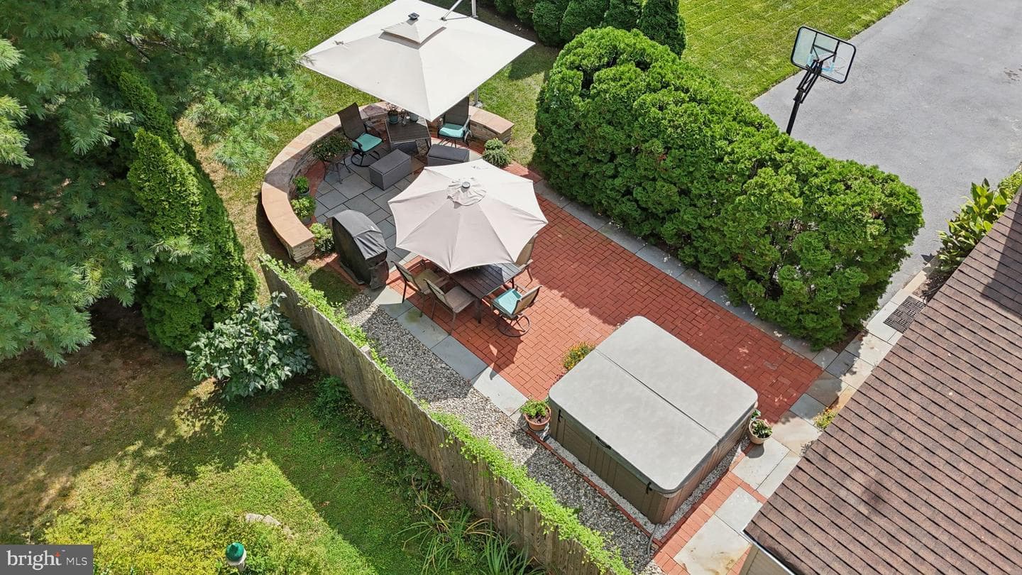 355 Brighton Road photo 48
