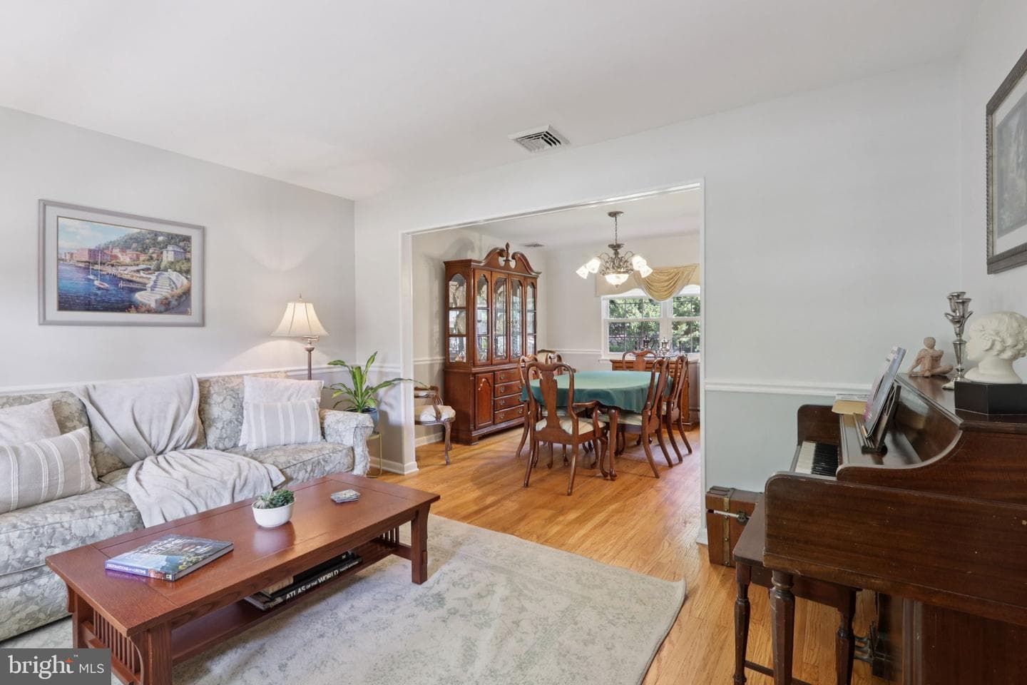 355 Brighton Road photo 8