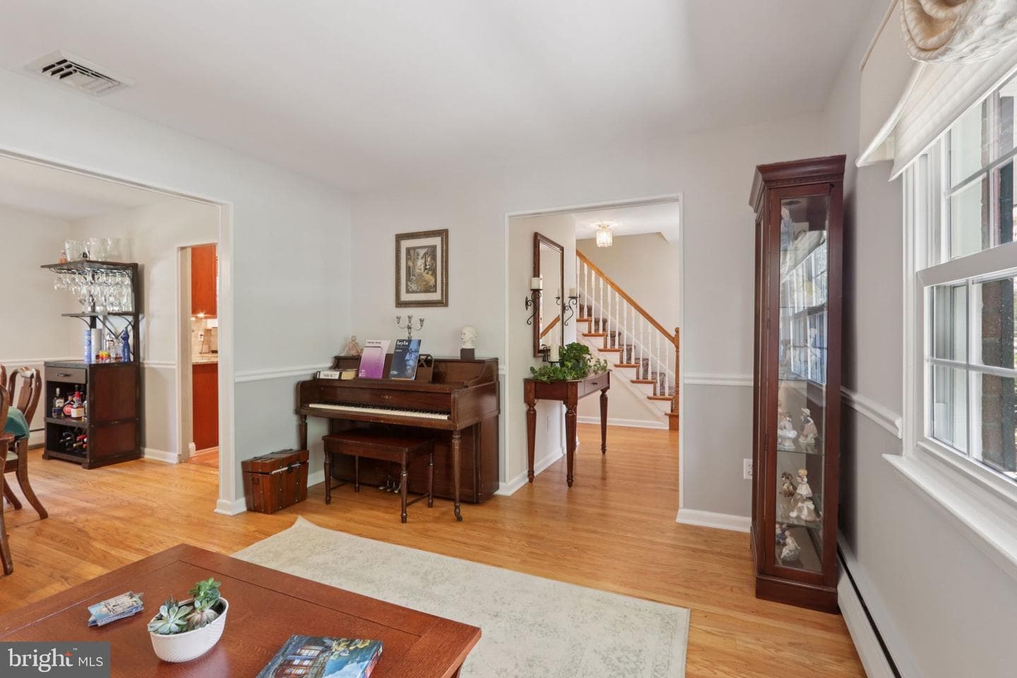 355 Brighton Road photo 9