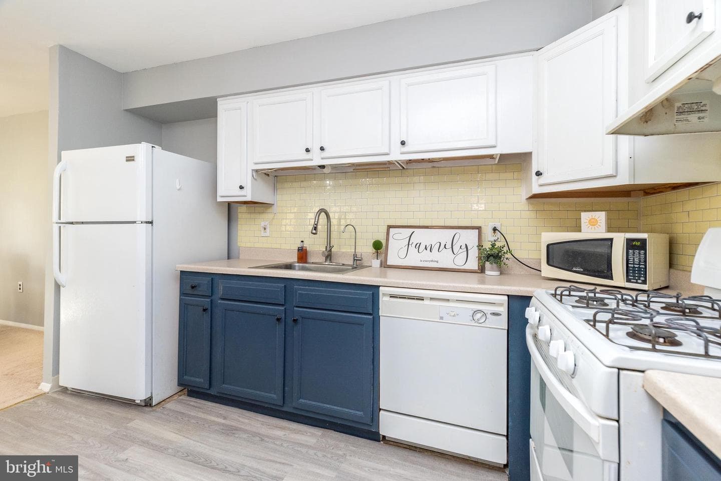 501 N Bethlehem Pike #13-B photo 9