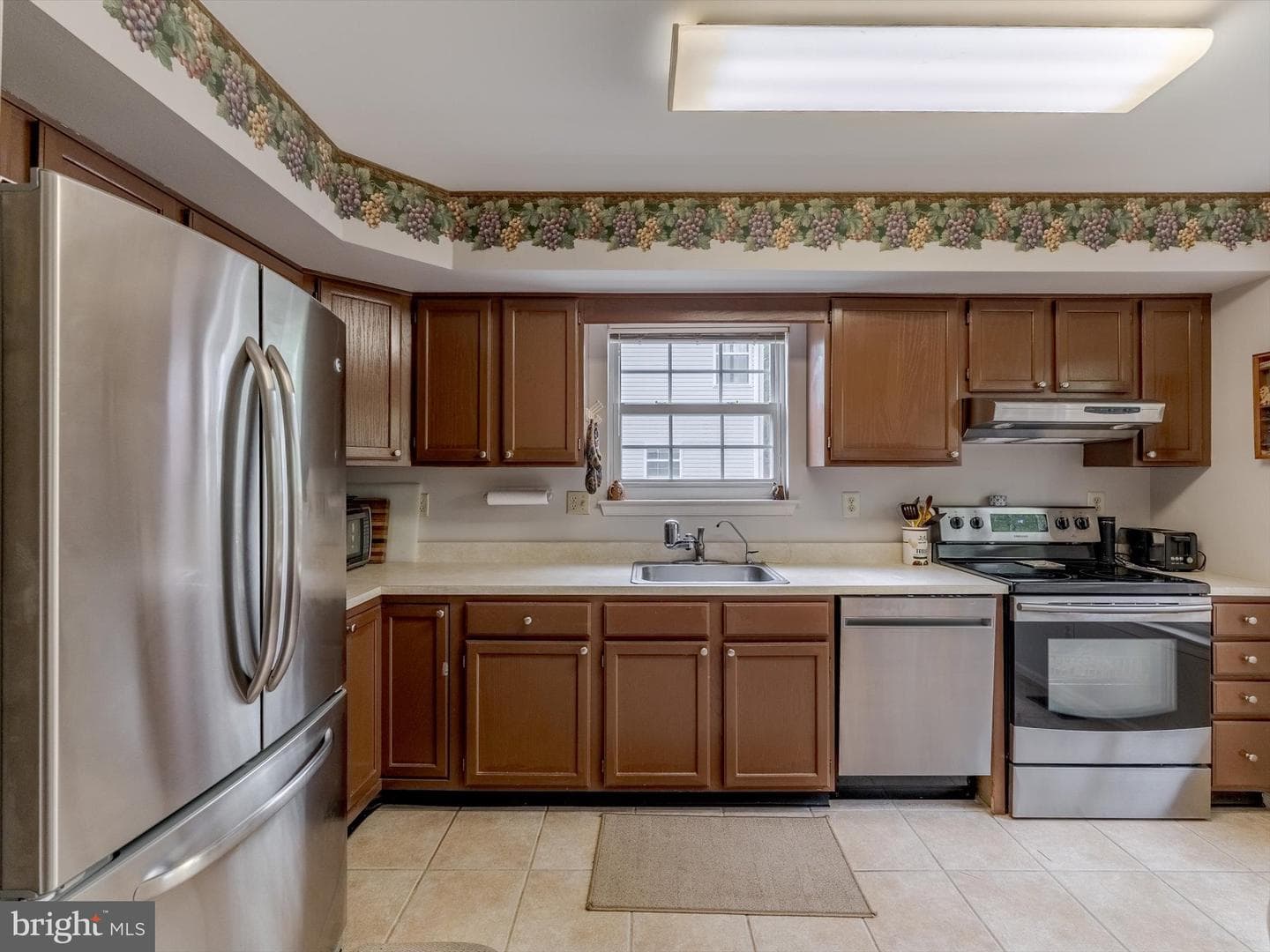 122 Yorkshire Way photo 11