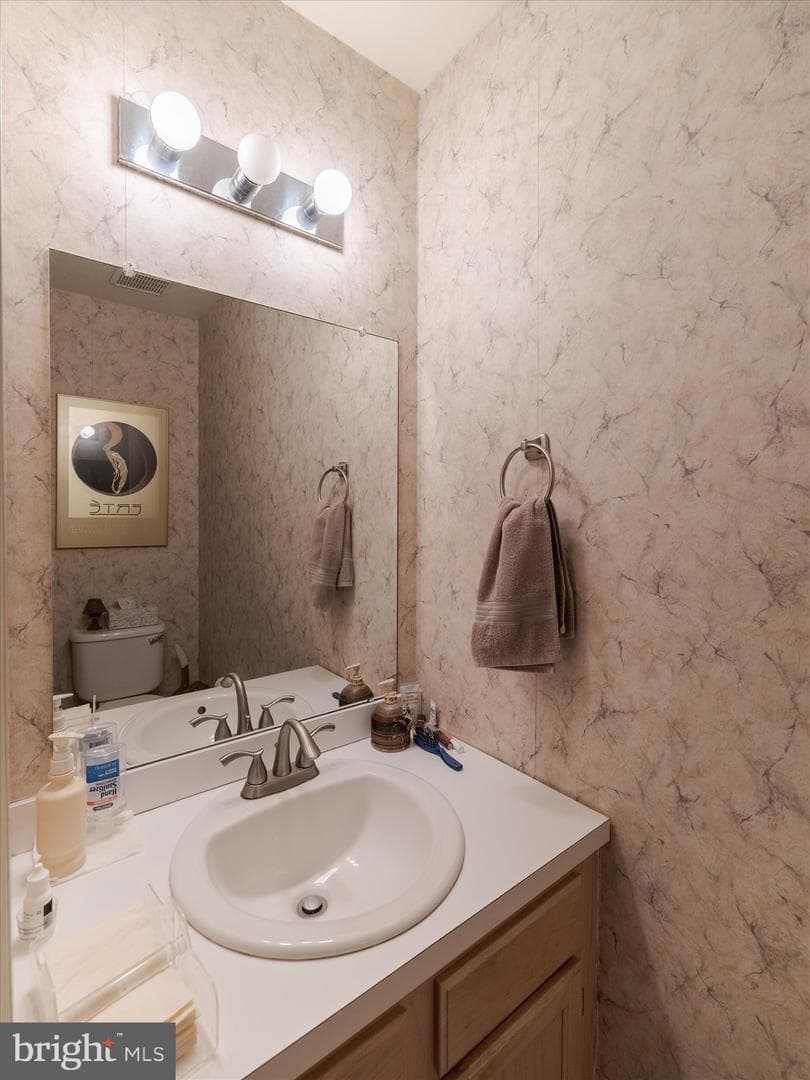 122 Yorkshire Way photo 14