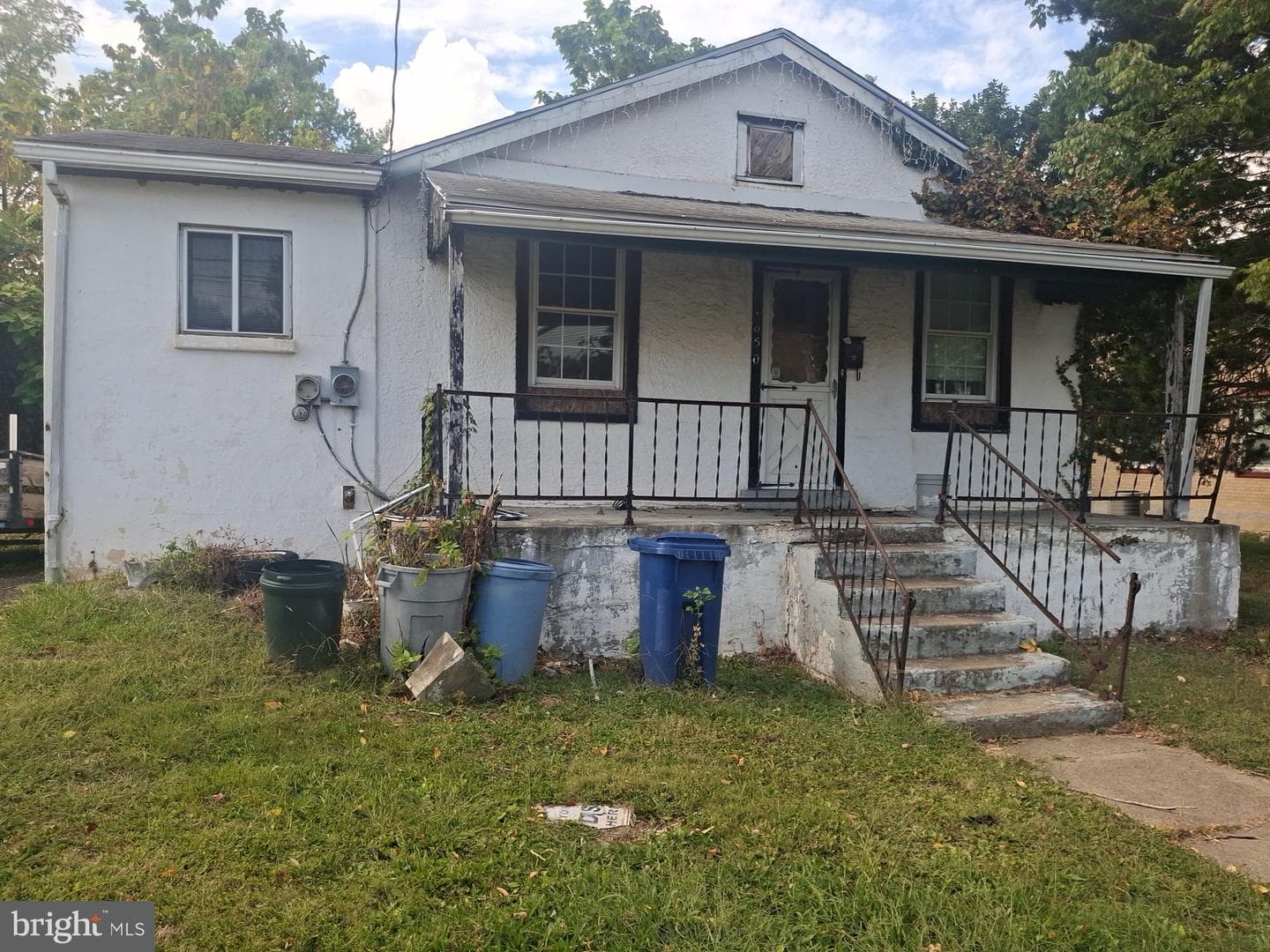 1650 Reservoir Avenue photo 1