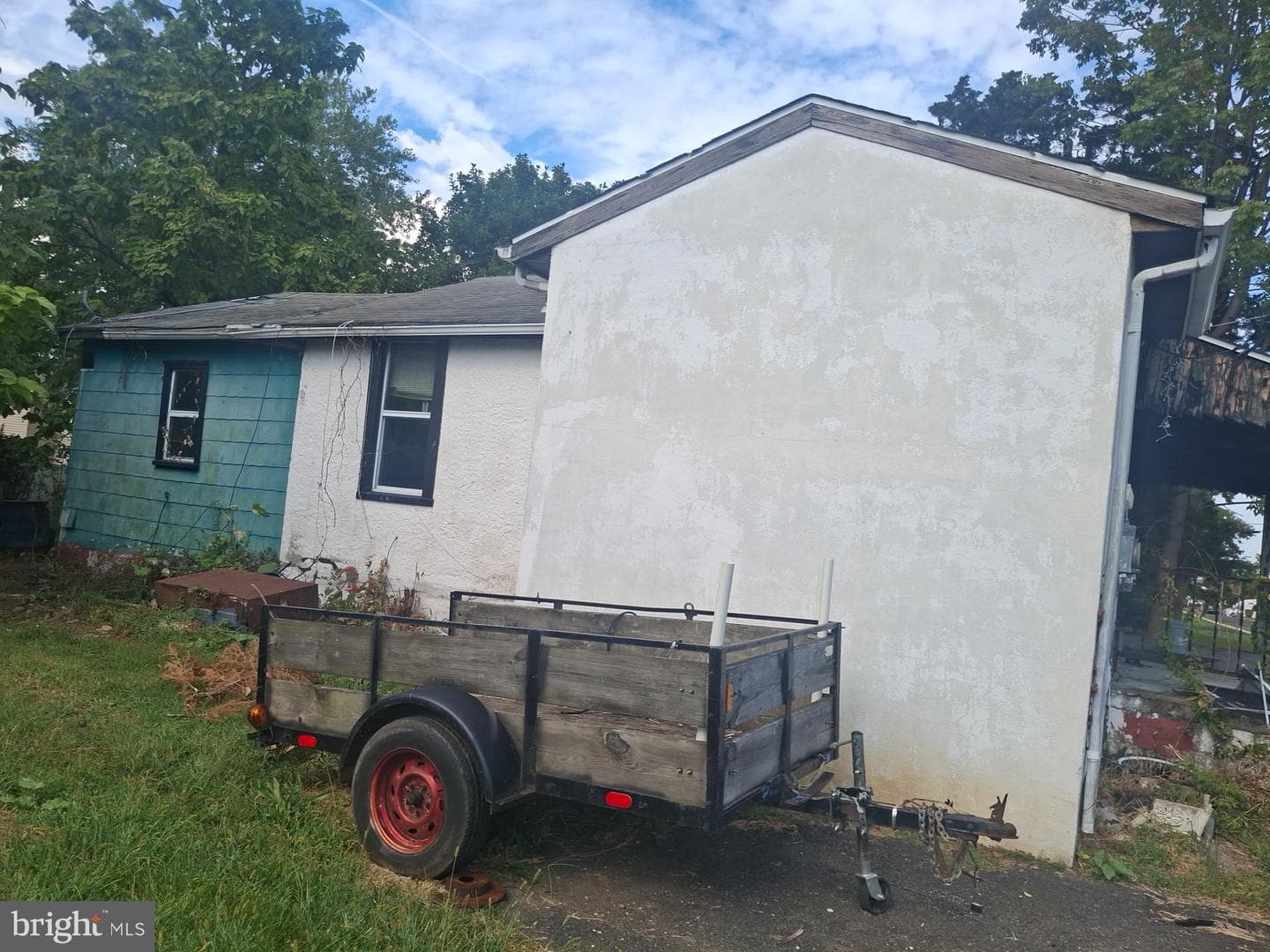 1650 Reservoir Avenue photo 3