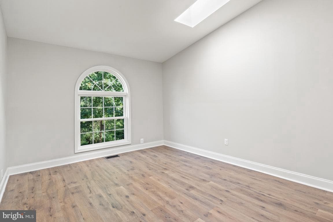 303 Aronimink Drive photo 12