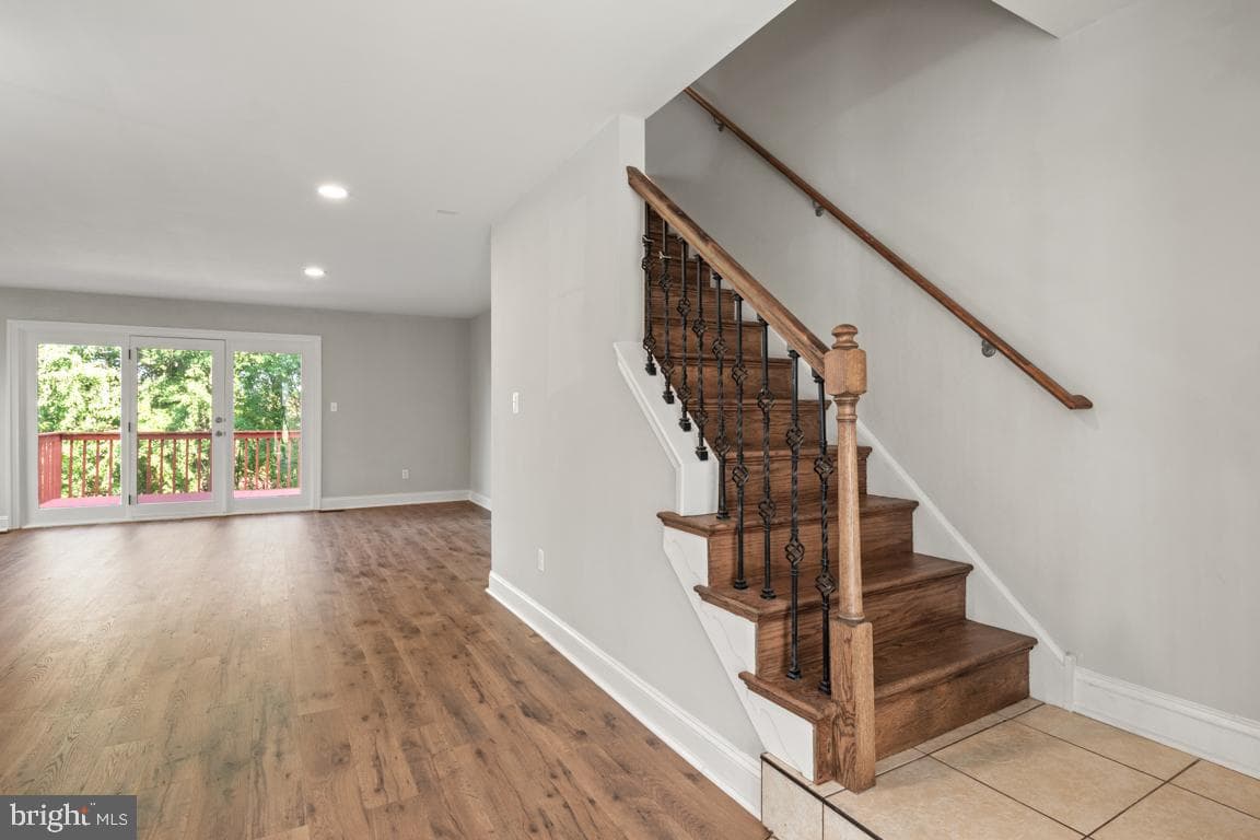303 Aronimink Drive photo 2