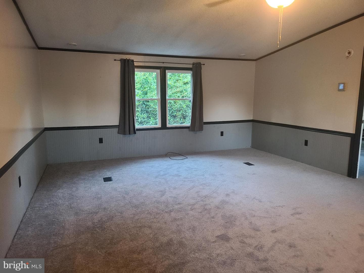 902 Lakeview Drive photo 5