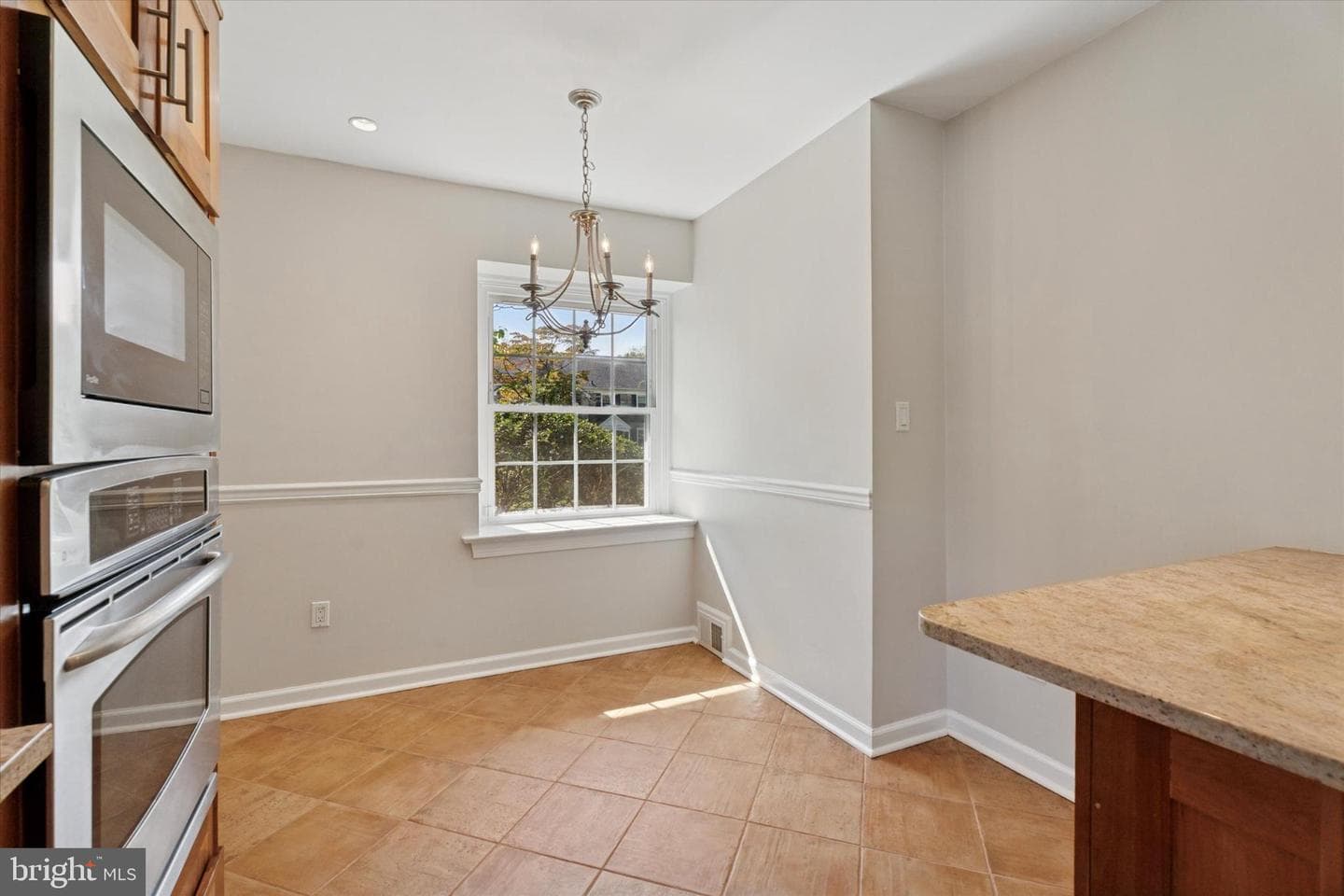 907 Nicholson Road photo 10