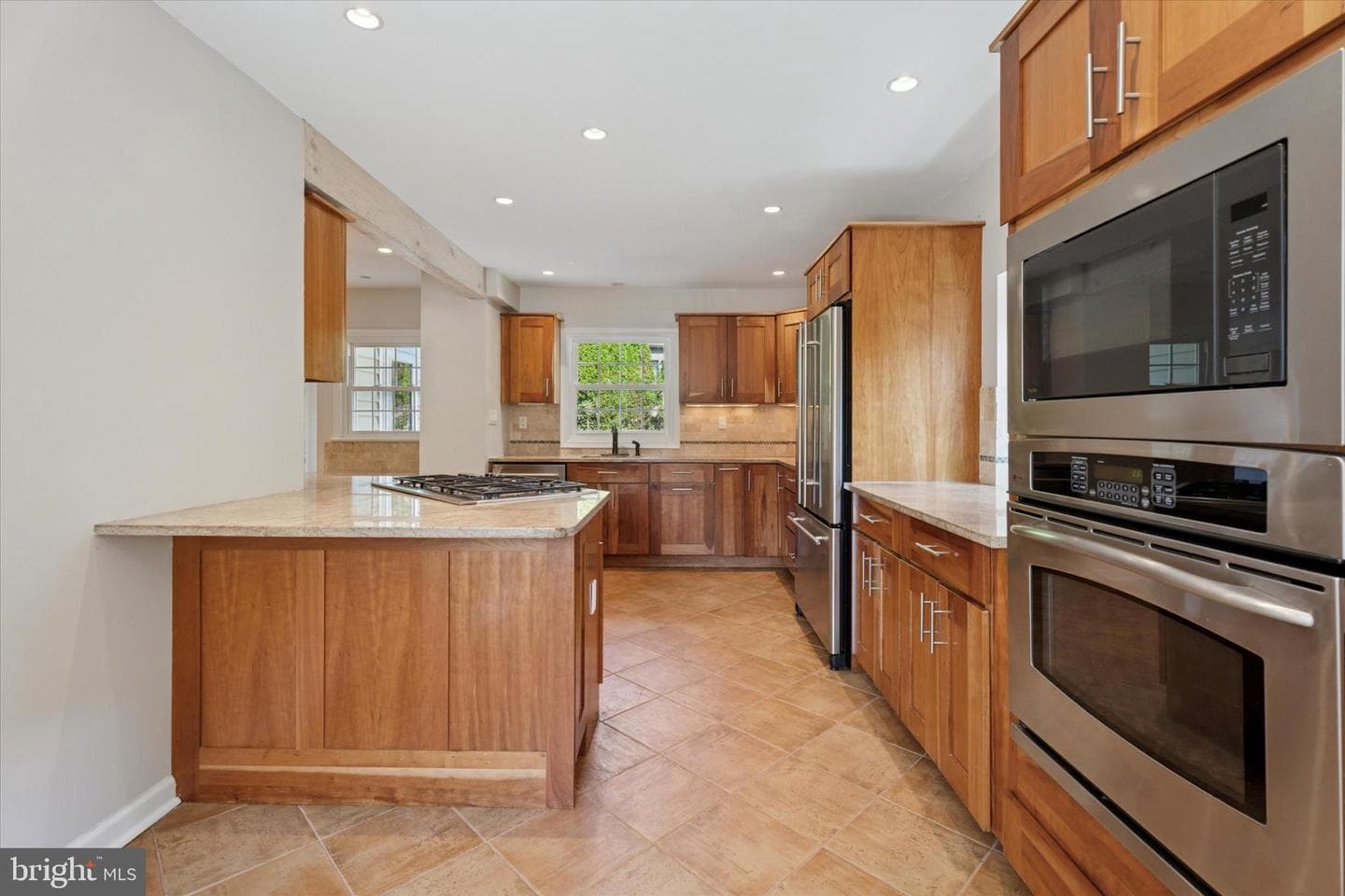 907 Nicholson Road photo 9