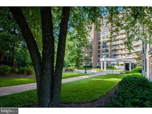 1600 Hagysford Road #7-R photo 16
