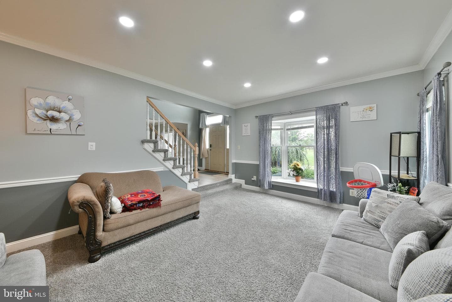 110 Country Club Drive photo 11
