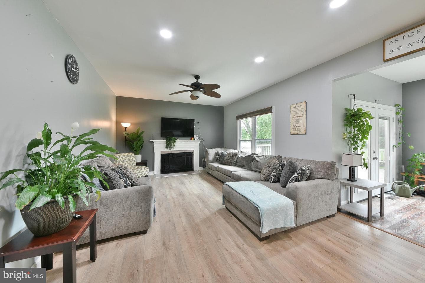 110 Country Club Drive photo 19