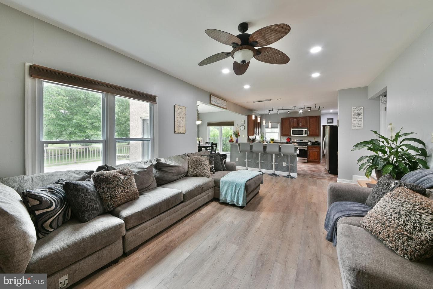 110 Country Club Drive photo 21