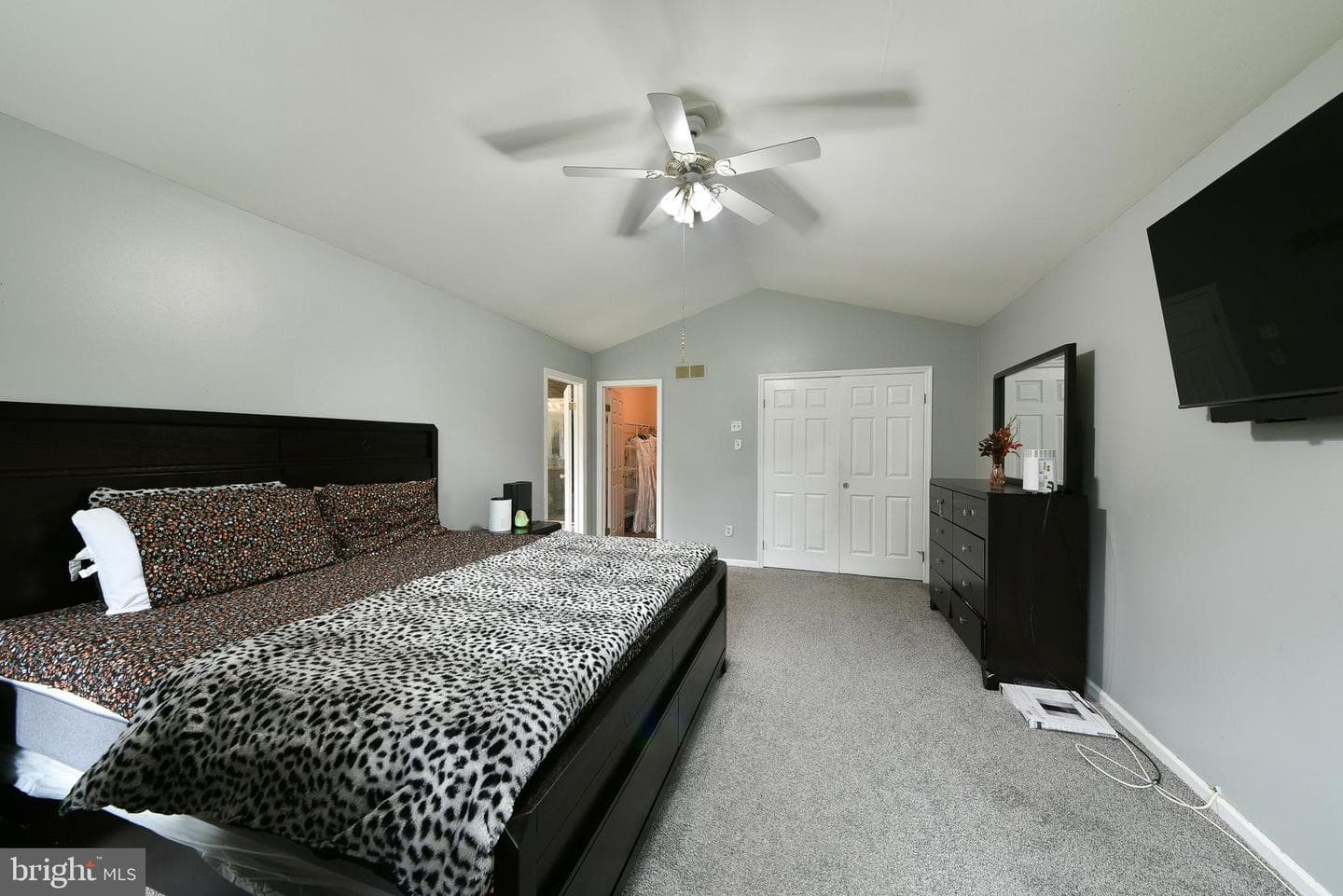 110 Country Club Drive photo 31