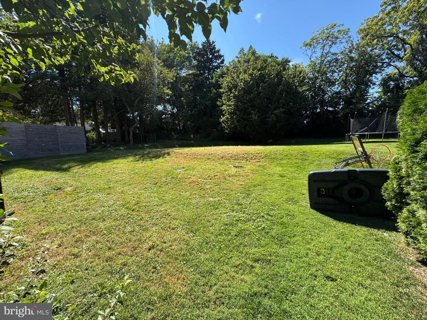 510 Grant Avenue photo 23