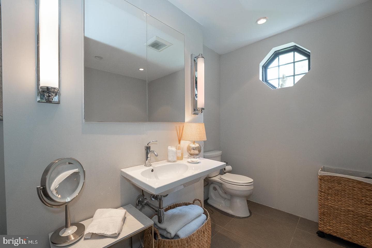 449 Montgomery Avenue #112 photo 15