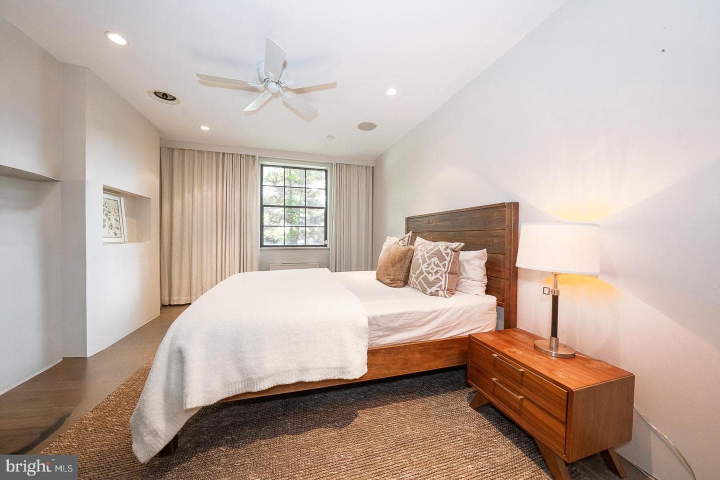 449 Montgomery Avenue #112 photo 17