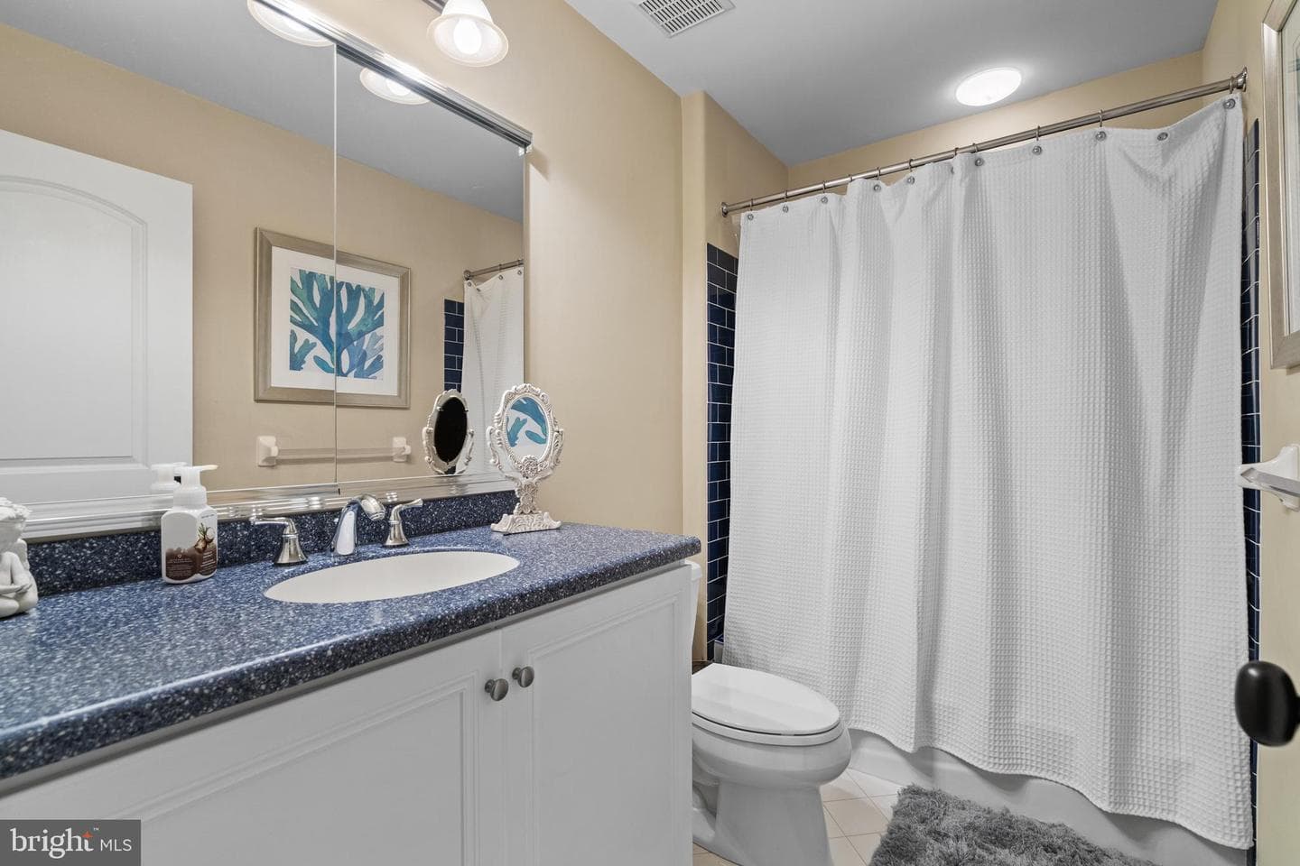 901 Ashbourne Way photo 40