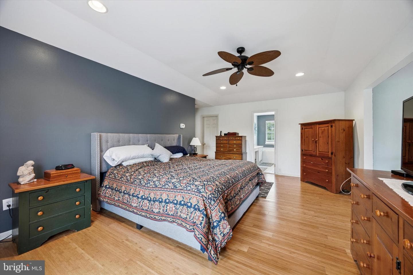 801 Welsh Road photo 26