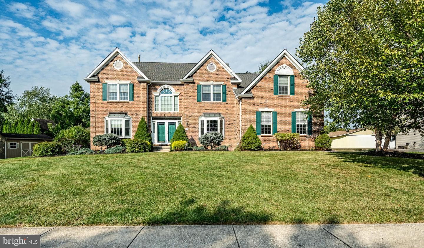 365 Vista Drive