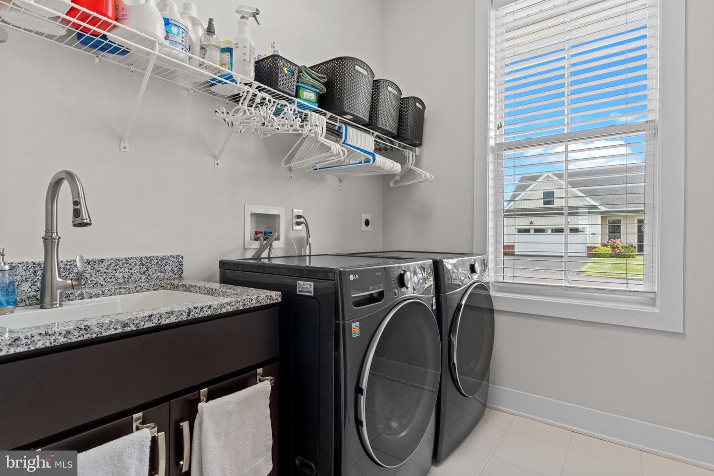 516 Galleria Street photo 16