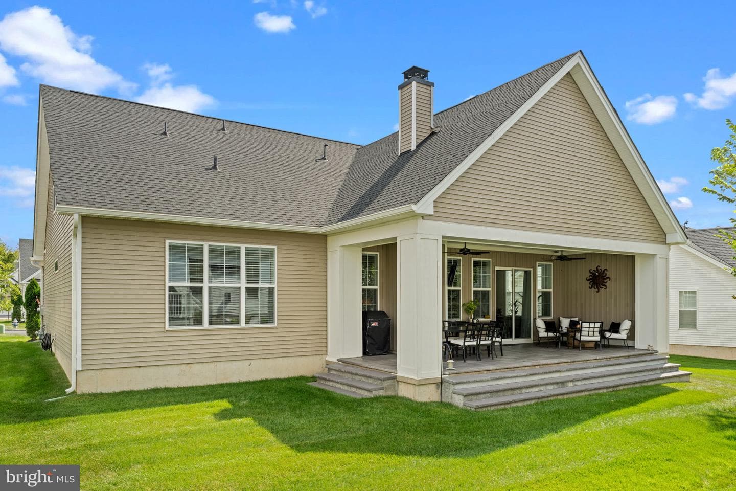 516 Galleria Street photo 27