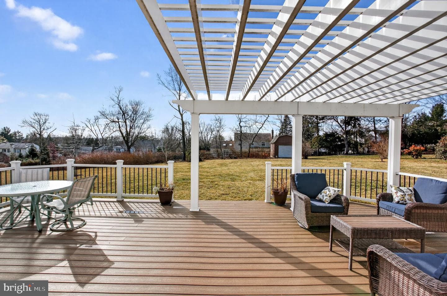 1221 Thomas Drive photo 31