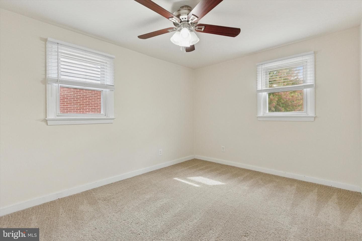 742 N Hanover Street photo 12