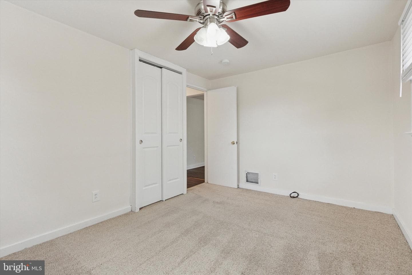 742 N Hanover Street photo 14
