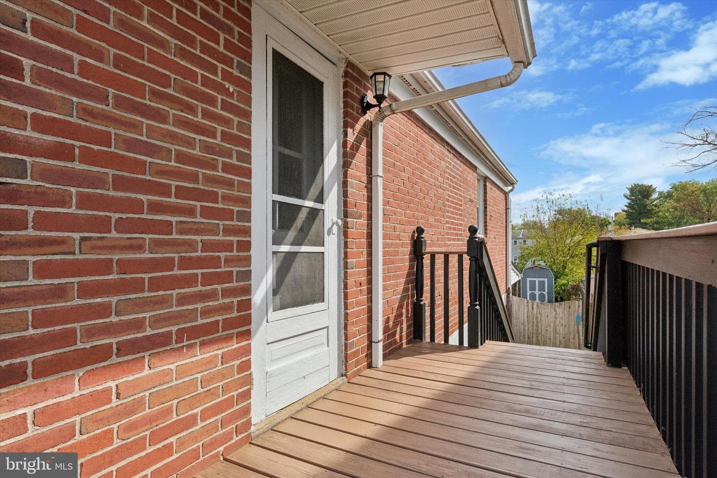 742 N Hanover Street photo 20