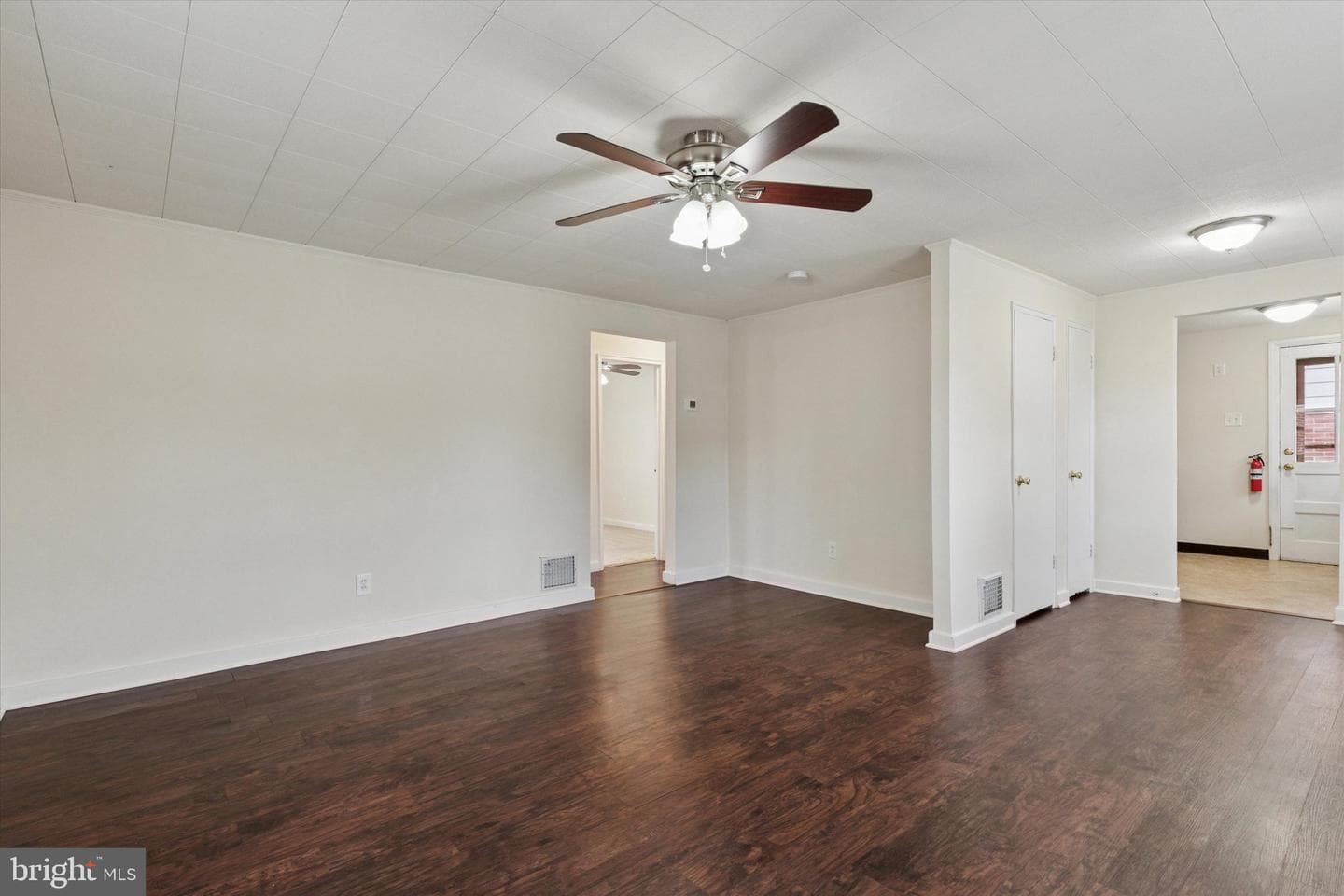 742 N Hanover Street photo 3