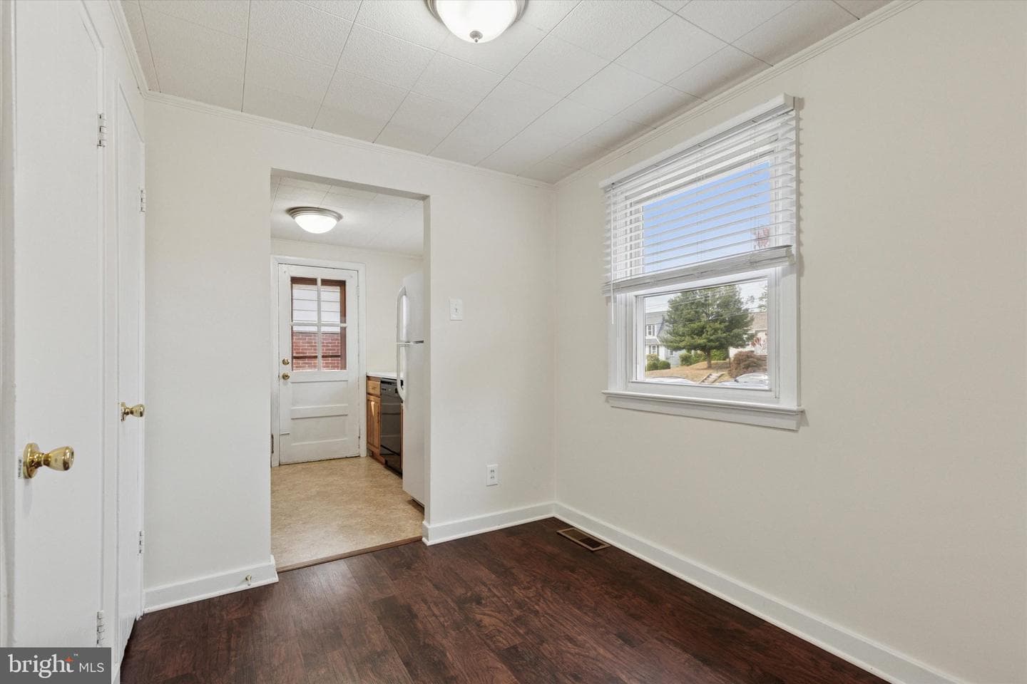 742 N Hanover Street photo 6