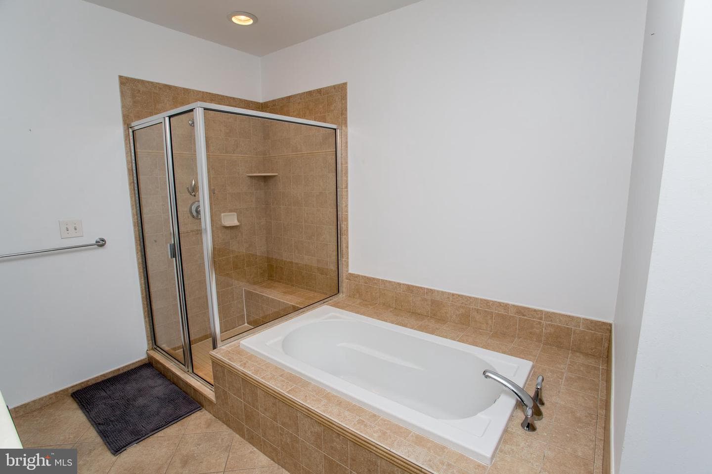 523 Carson Terrace photo 49