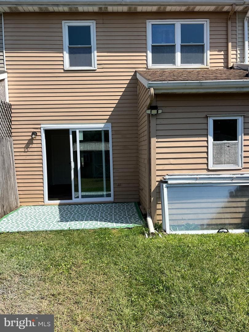 516 Colonial Drive photo 8